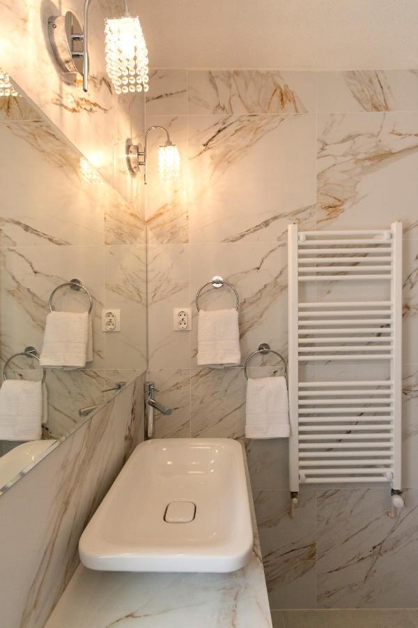 Ines Apartments Ohrid Esterno foto