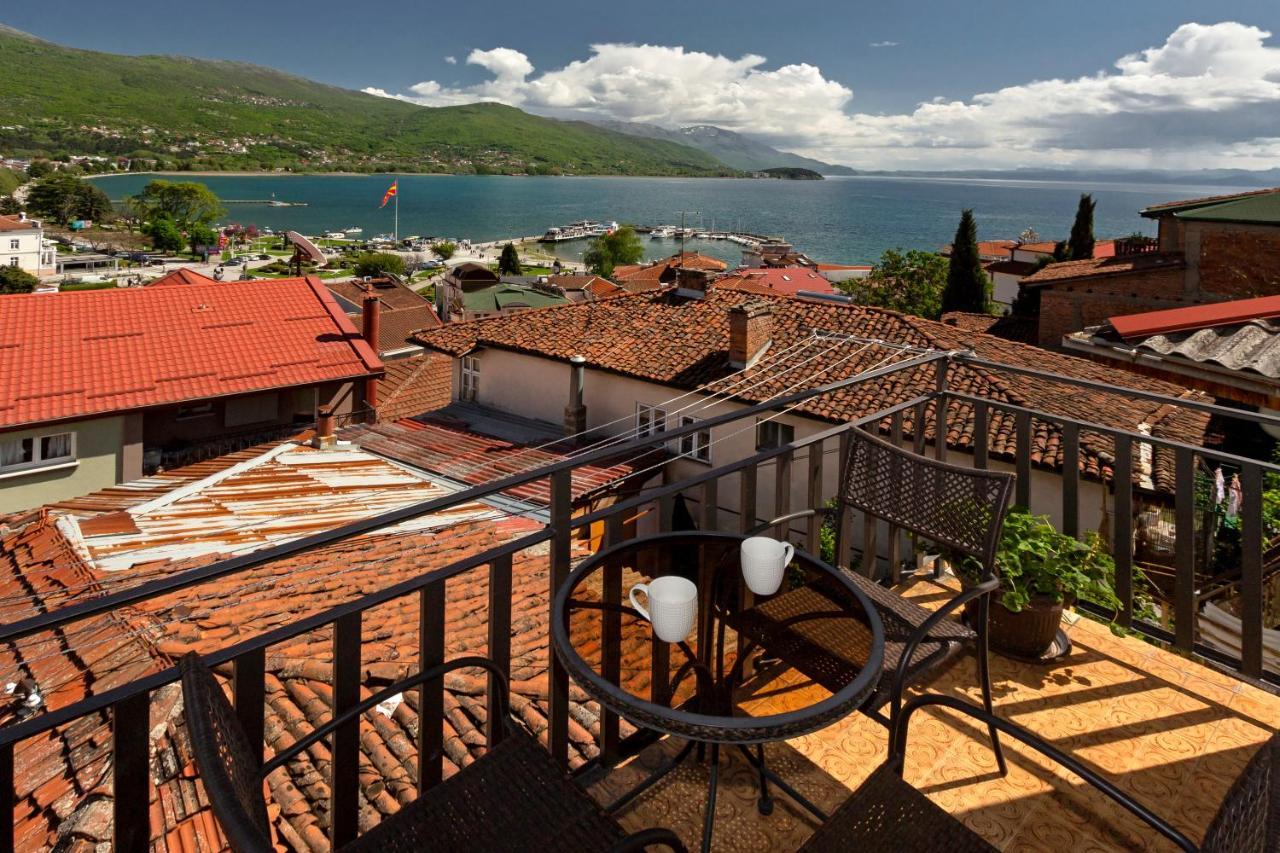 Ines Apartments Ohrid Esterno foto