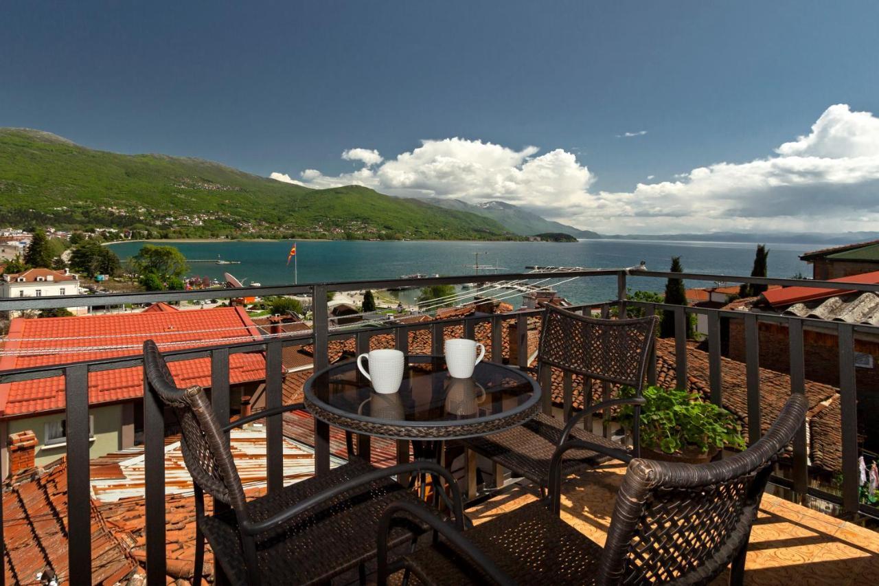 Ines Apartments Ohrid Esterno foto